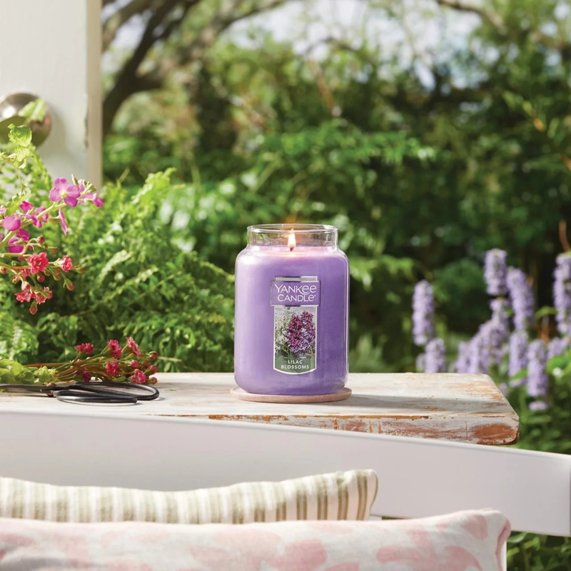 Lilac Blossom Classic Large Jar Candle 623gms
