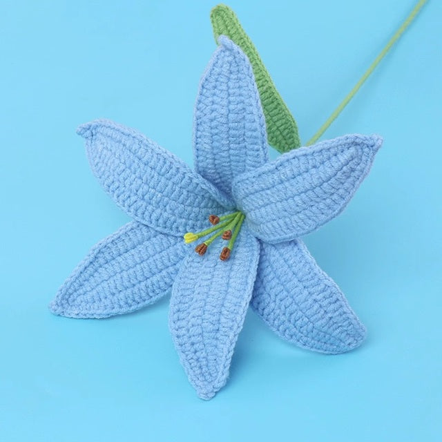 Crochet Lily (Assorted Colors)