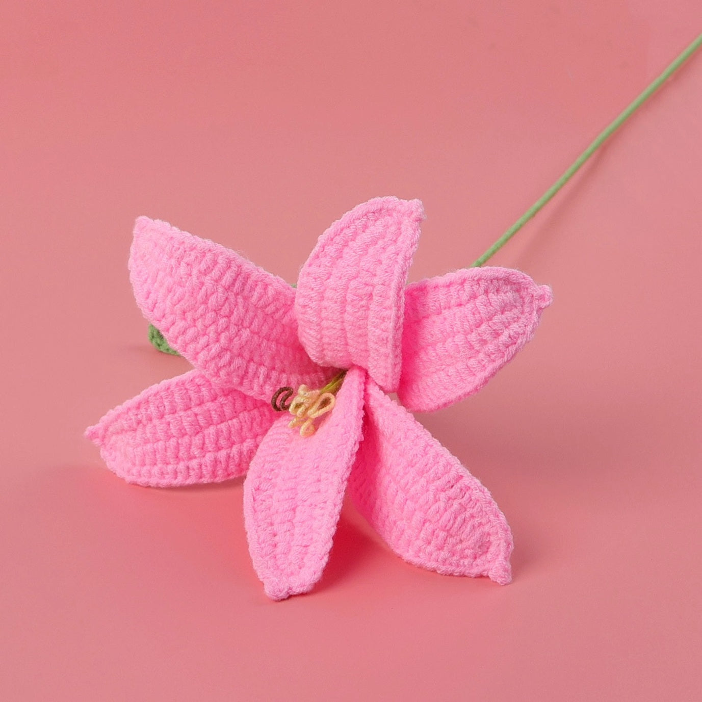 Crochet Lily (Assorted Colors)