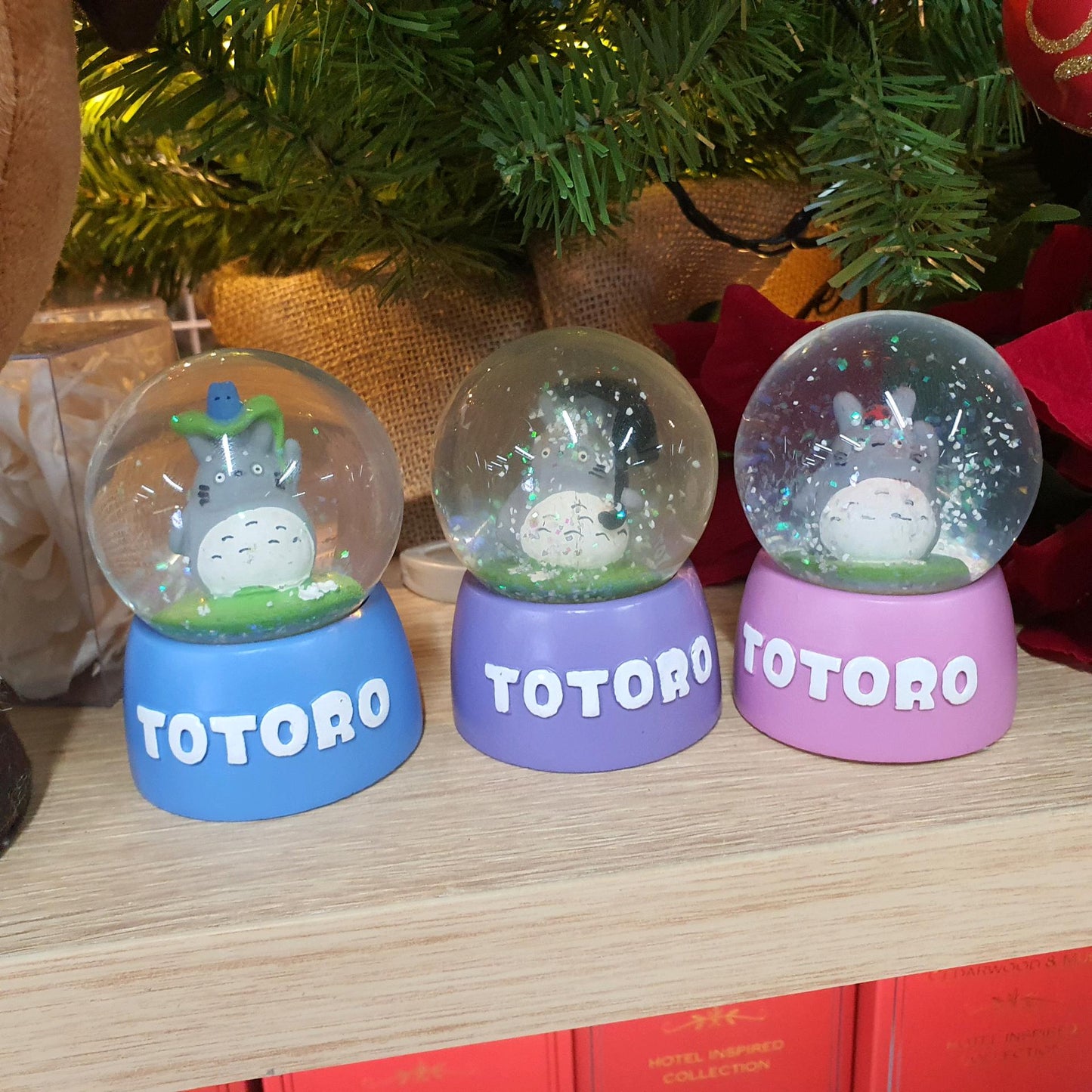 GH2860 Small Totoro Snow Globe (1 piece)