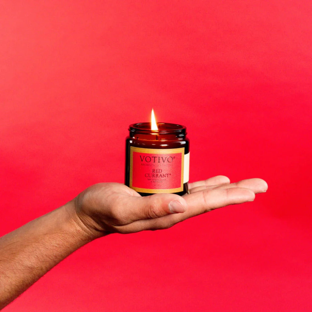 Votivo Red Currant Large Jar Candle 330gms