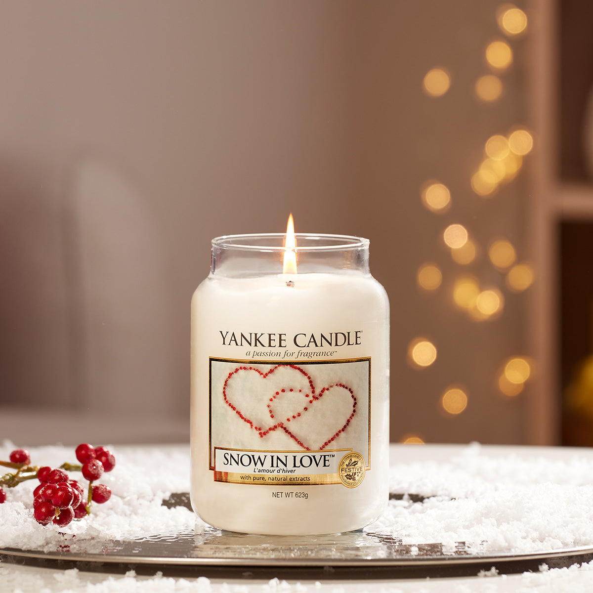 Snow In Love Classic Large Jar Candle 623grams