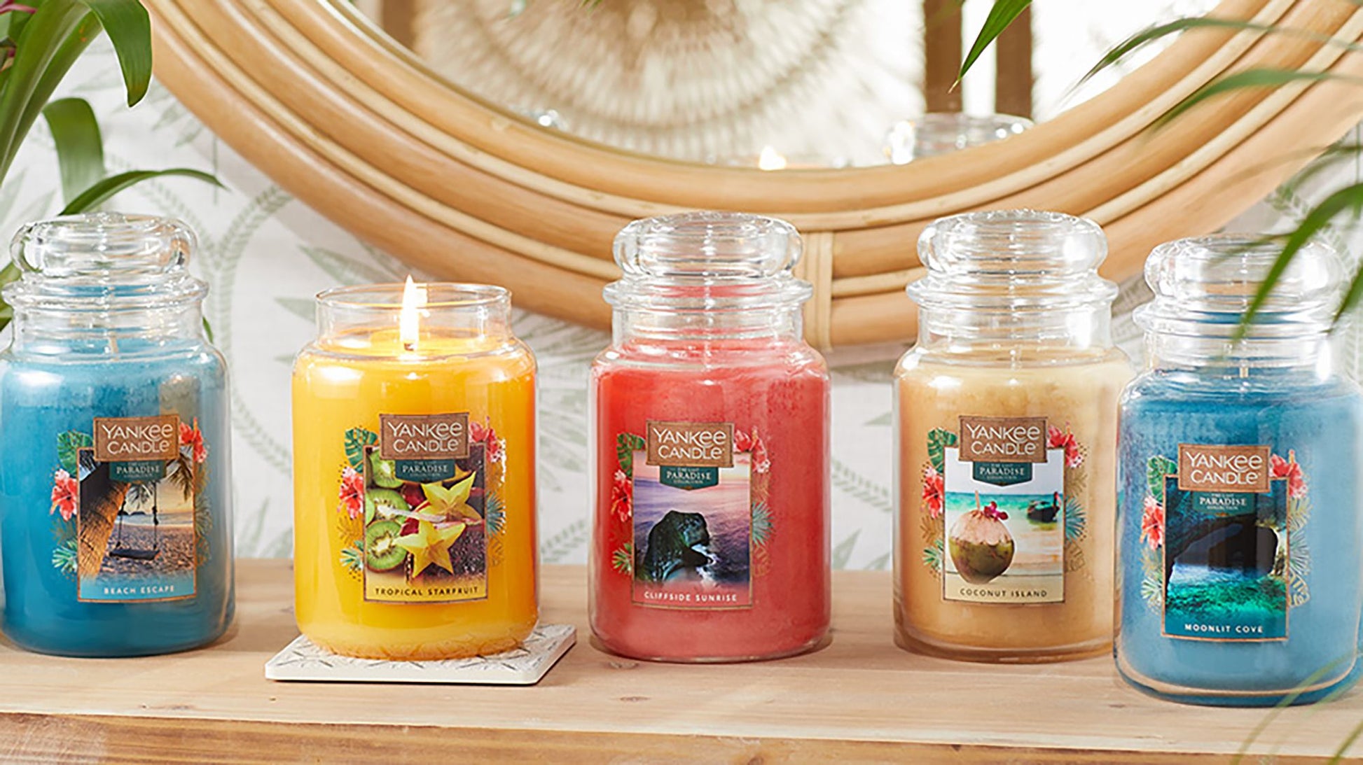Madera SG Yankee Candles Coconut Island Large Jar 2.jpg