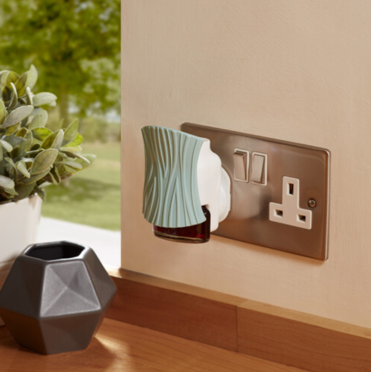 Wall Plug in Diffusers - Signature Wave (Fragrance ScentPlug are sold separately)
